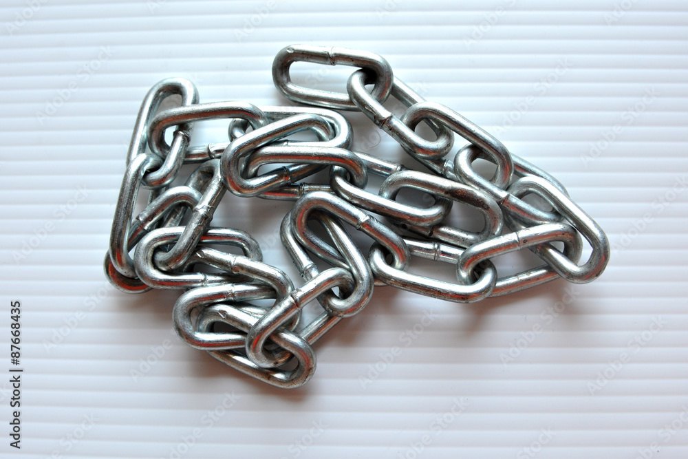 Chain Chain