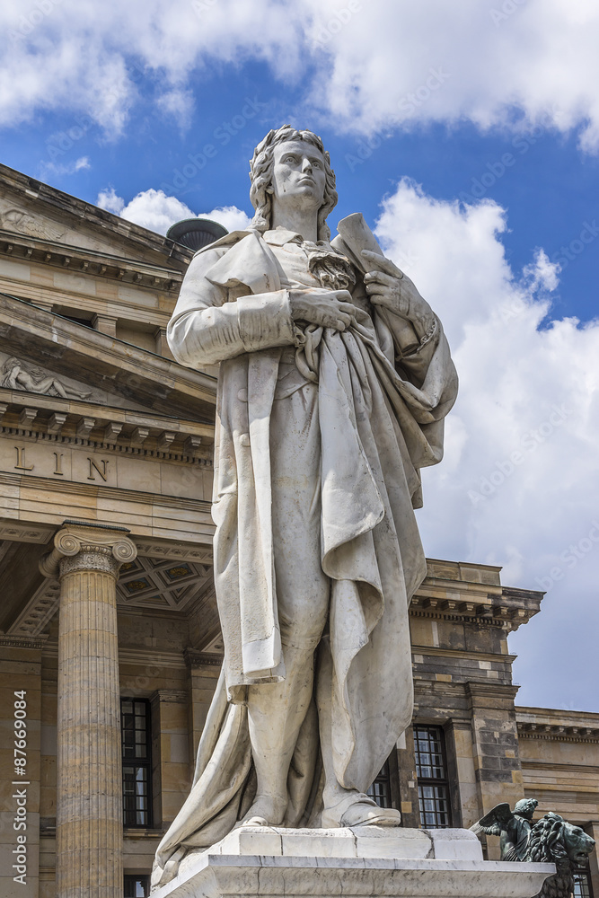 Obraz premium Statue of Friedrich Schiller near Concert Hall, Berlin, Germany.