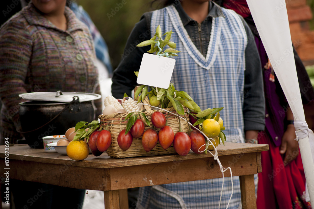 Venta casera de frutas en los Andes Ecuatorianos