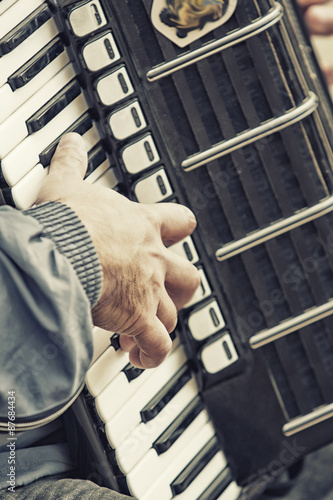 Tableau sur toile Mano musicista