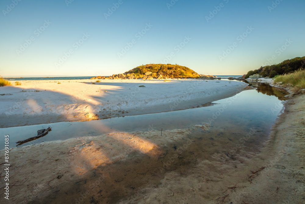 Naklejka premium Tasmania East Coast