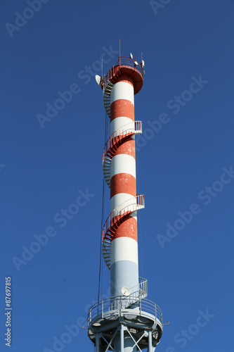 highest smokestack with antennas for the transmission of signals