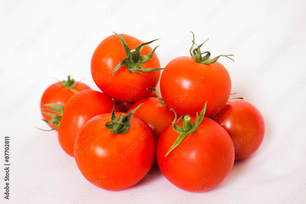 Tomaten Gruppe weißer Hintergrund