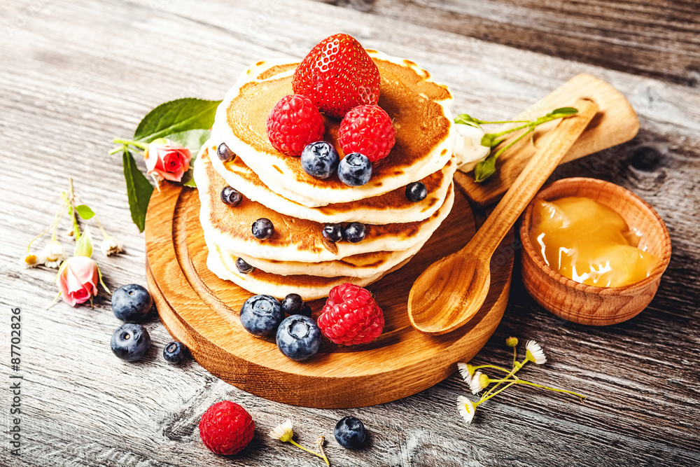 Pancakes with fresh summer berries Pancakes with fresh summer berries