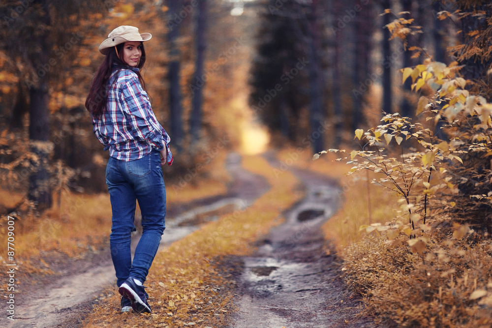beautiful girl traveling in the woods beautiful girl traveling in the woods