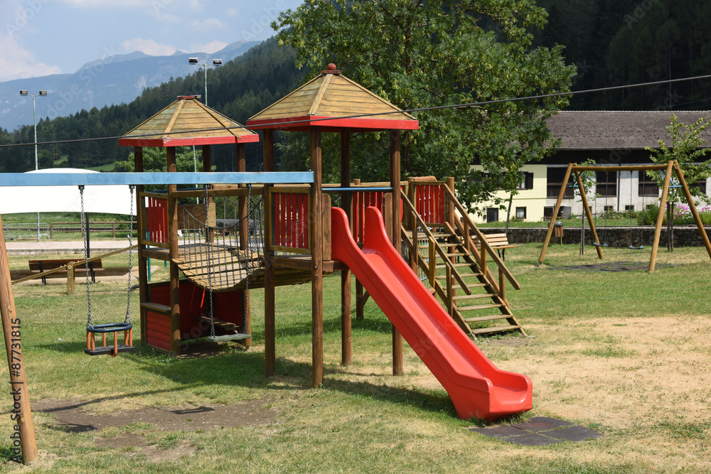 parco giochi giochi all'aperto giochi per bimbi scivolo parco giochi giochi all'aperto giochi per bimbi scivolo