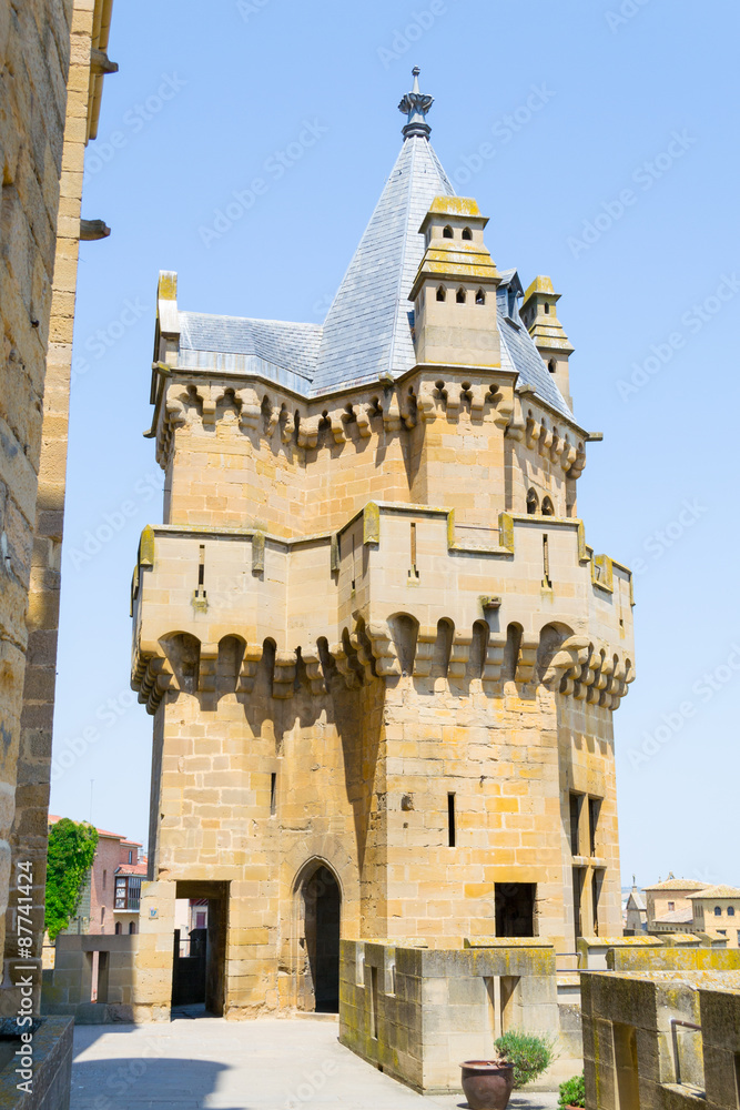 Fortifiaction of the castle of Olite
