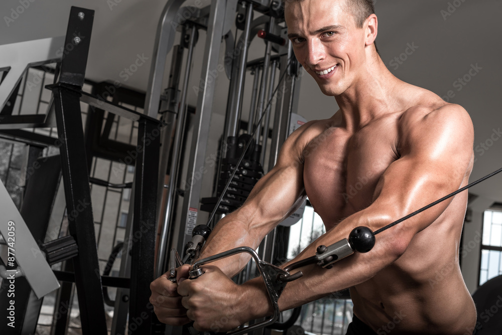 Cable fly exercise Cable fly exercise