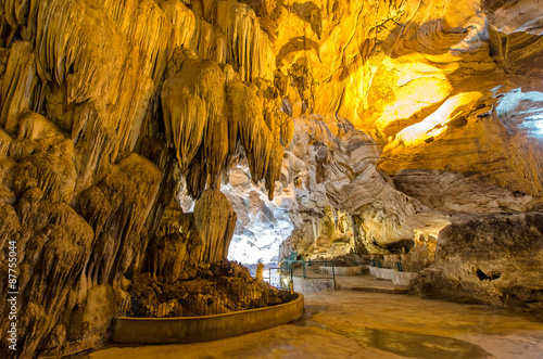 Fotografie Interior of the Kek Lok Tong which is located at Gunung Rapat in the south of Ipoh