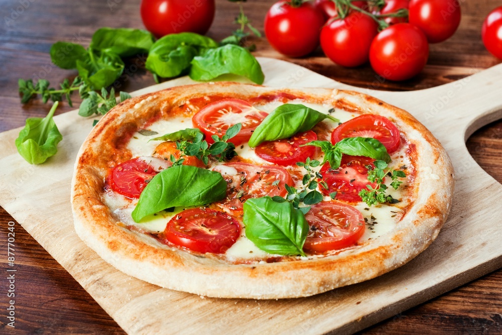 Homemade Pizza Margherita with tomatoes, mozzarella and fresh basil  - obrazy, fototapety, plakaty 