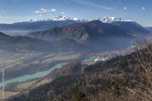 Foto Sava valley near Jesenice, in background Julian Alps with Triglav, Slovenia
