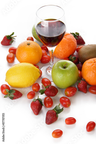 Fototapeta Naklejka Na Ścianę i Meble -  Fresh fruits with a glass of wine
