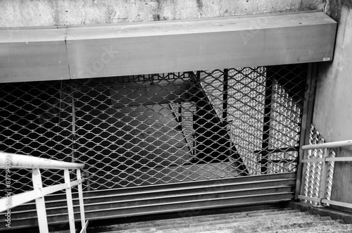 Fotografi station métro fermée rideau fer volet roulant