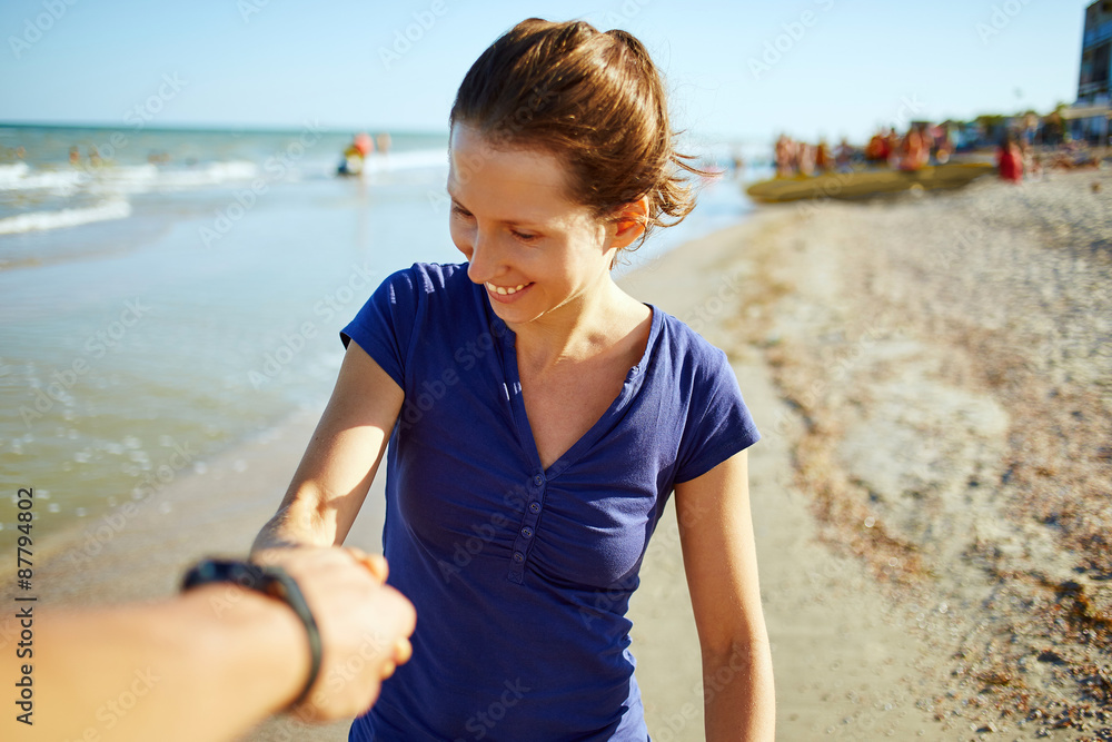 smiling woman smiling woman