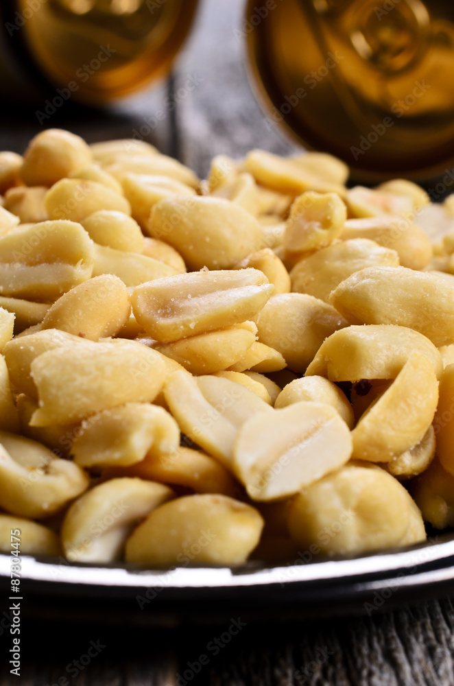 Cleaned peanuts Cleaned peanuts