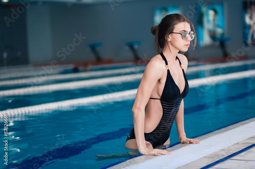 Sexy woman  of swimming pool