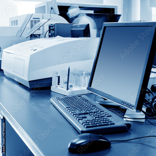 Immunoassay analysis