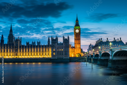 House of Parliament  Bigben  Westminister bridge at Night  London  United Kingdom  UK
