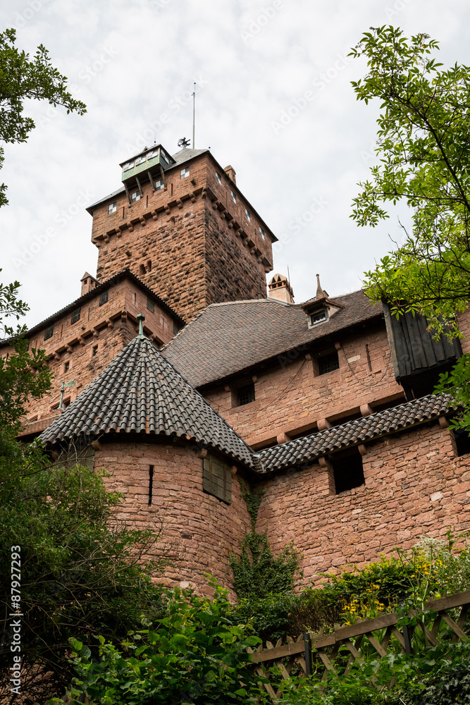 Burg Haut-Koenigsbourg im Elsass