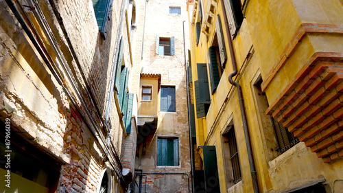 Fototapeta Naklejka Na Ścianę i Meble -  layer of old building in old town venice