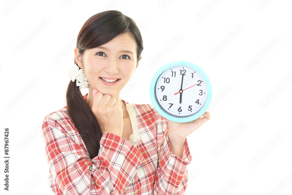 パジャマ姿の女性