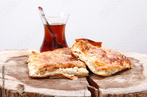 Peynirli Börek