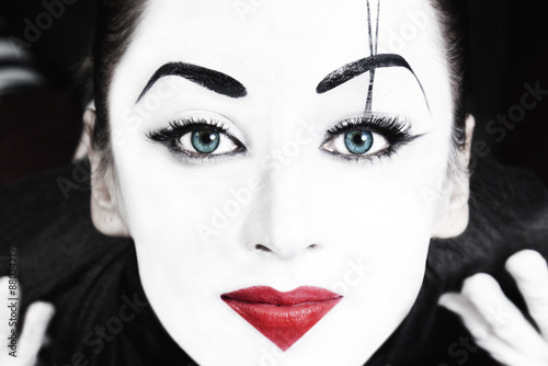 Slika na platnu beautiful woman mime with blue eyes