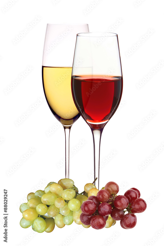 Wineglasses with white and red wine with grapes isolated on whit Wineglasses with white and red wine with grapes isolated on whit