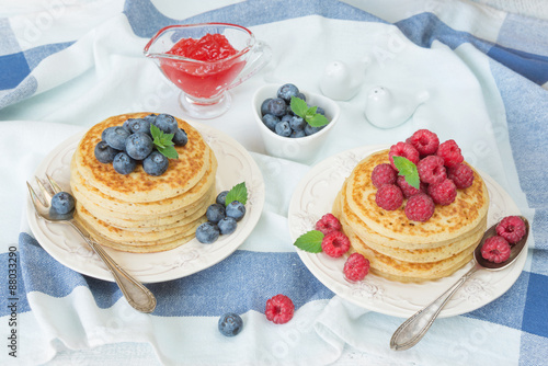 Pancakes with berries