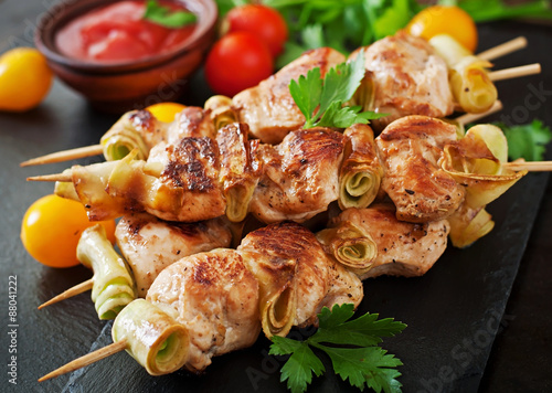 Chicken shish kebab with zucchini