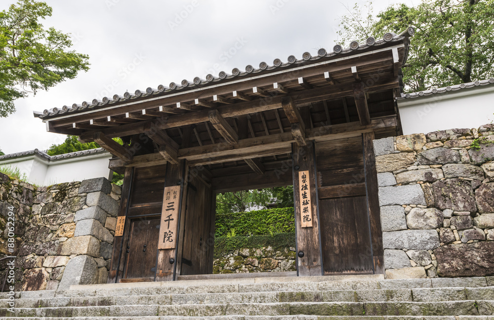 京都　三千院　御殿門