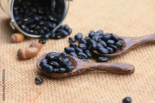 heap black beans