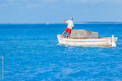 pêcheur à la gal (perche de bois), île Rodrigues