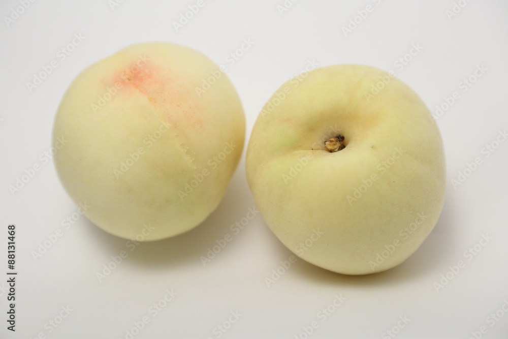 The Shimizuhakutoh is white, is sweet and is a fresh luxury peach. Local specialties of Okayama-ken. The Shimizuhakutoh is white, is sweet and is a fresh luxury peach. Local specialties of Okayama-ken.