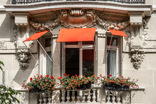 Photography Traditional French house: balconies and windows. Paris, France.