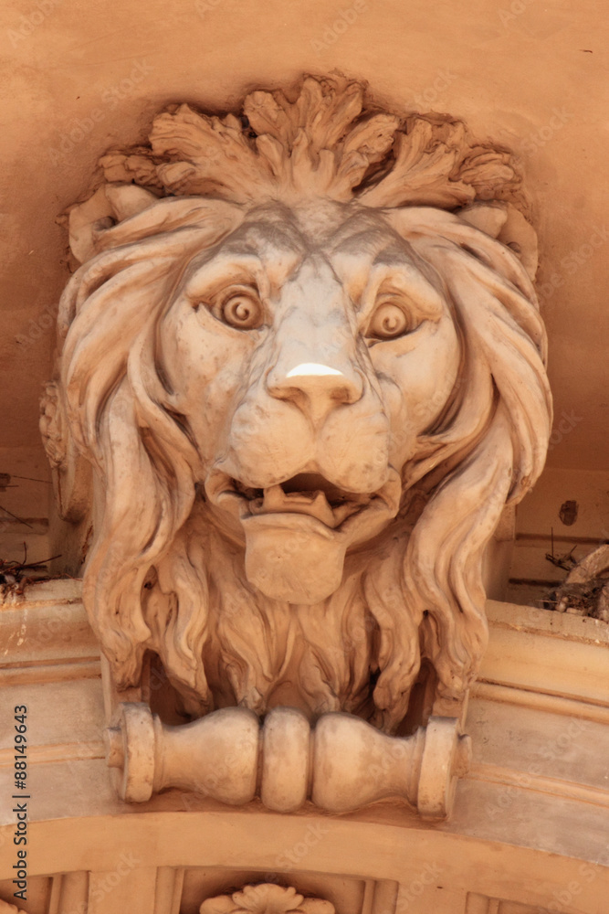 sculpture of a lion as a symbol of strength and greatness