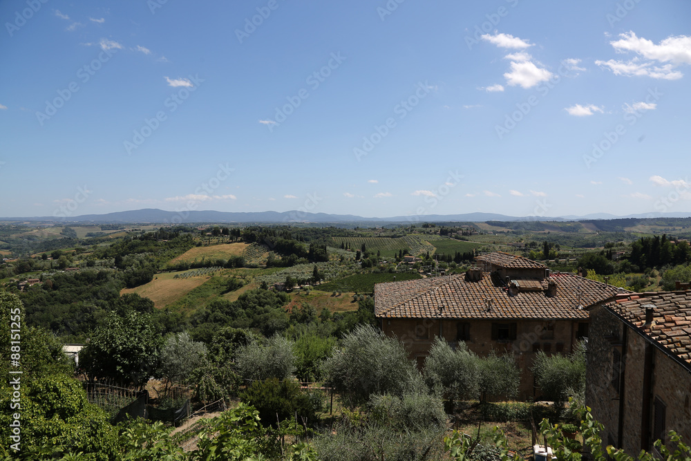 Obraz premium Toscana, Italien , Landschaft, San Gimignano, Türme, Zypressen, Olivenbäume, Hügellandschaft, Weinanbau, Altstadt, 