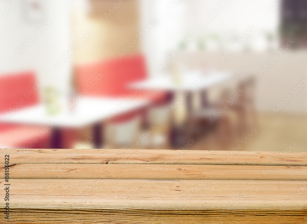 empty table empty table