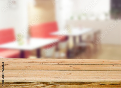 empty table