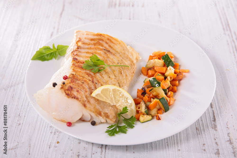 grilled fish fillet grilled fish fillet