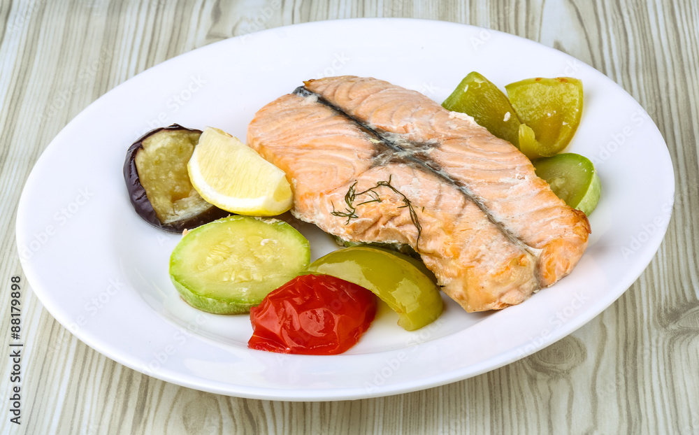 Salmon with grilled vegetables Salmon with grilled vegetables