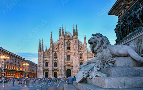 Piazza del Duomo, Milan photo