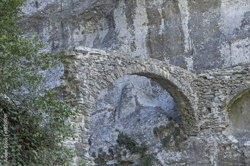 Alte Brücke im Royatal photo