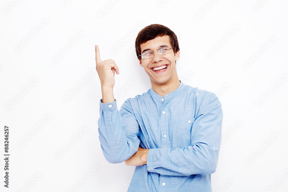 Guy pointing up with hand
