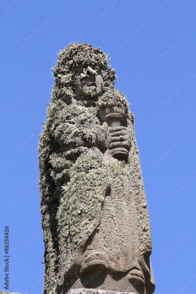 détail de statue de calvaire breton, détail de statue de calvaire breton,