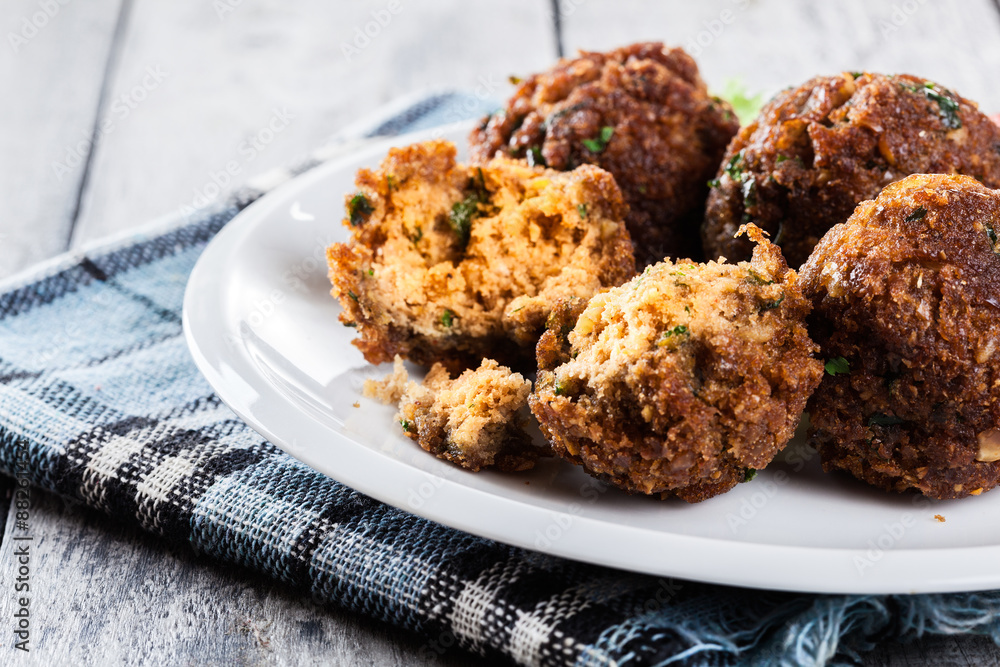 Chickpea falafel balls with vegetables Chickpea falafel balls with vegetables
