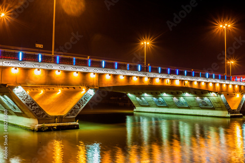 suzhou bei nacht photo