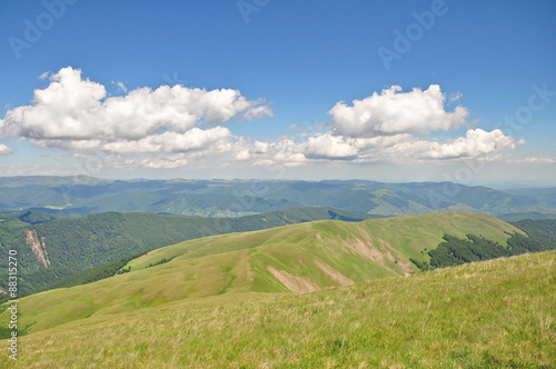 Fototapeta Naklejka Na Ścianę i Meble -  Mountain landcape in Carpathian Mountains, Romania.