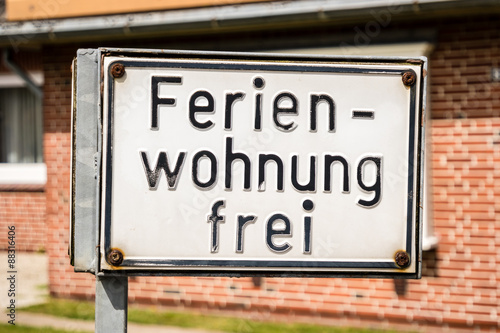 Ferienwohnung Frei Schild 01