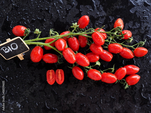 bio red tomatoes photo